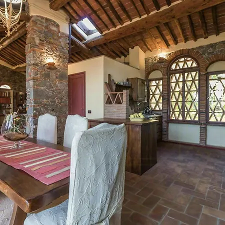 Tuscan Near Lucca With Private Pool