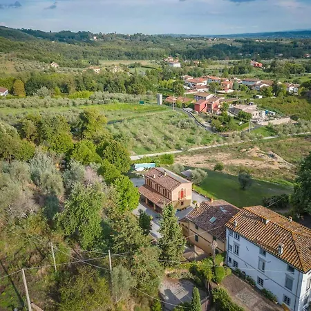 Casa vacanze Tuscan Near Lucca With Private Pool Capannori